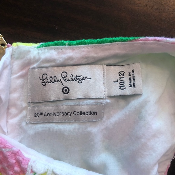 Lilly Pulitzer - Picture 4 of 5